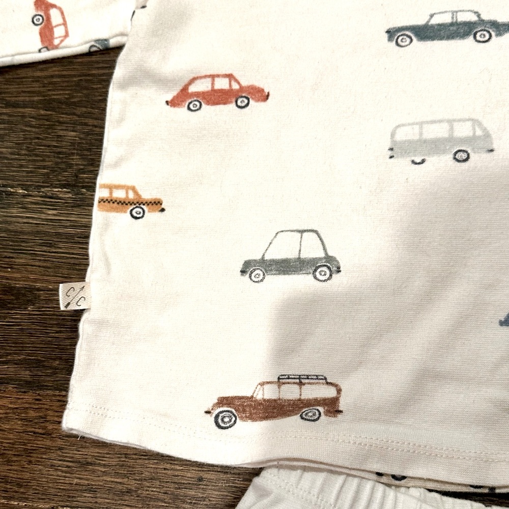 CHILDHOODS cars on natural - CC long sleeve and jogger set - Picture 11 of 16